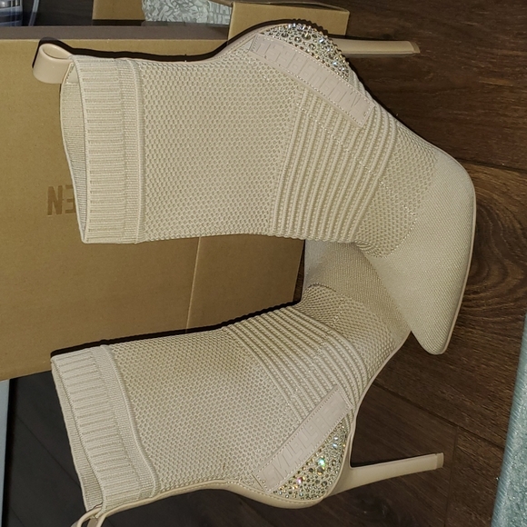 Steve Madden Maxwelle Blush size 7.5 - Picture 5 of 6